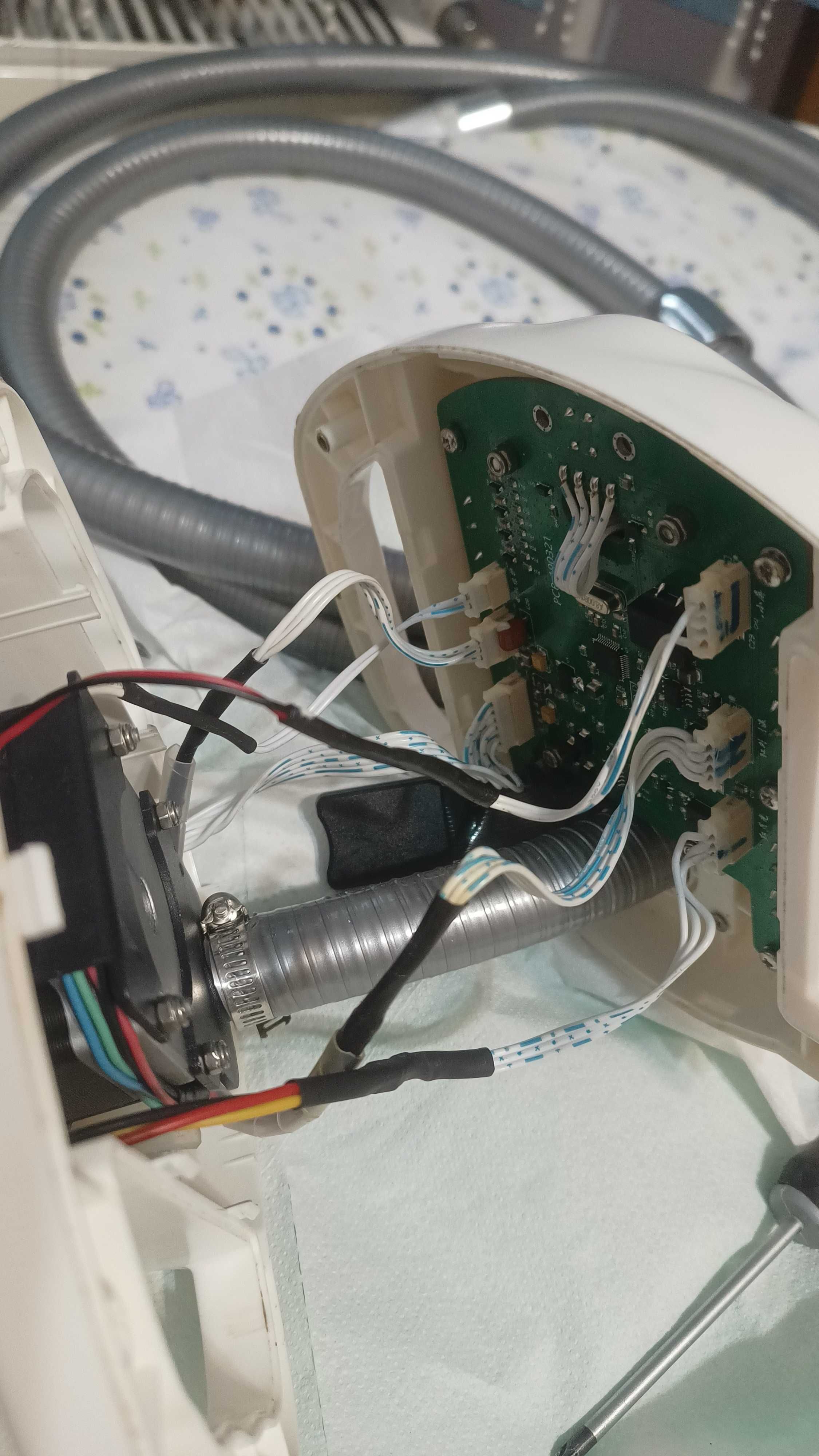 Electronist/IT, repar echipamente electronice