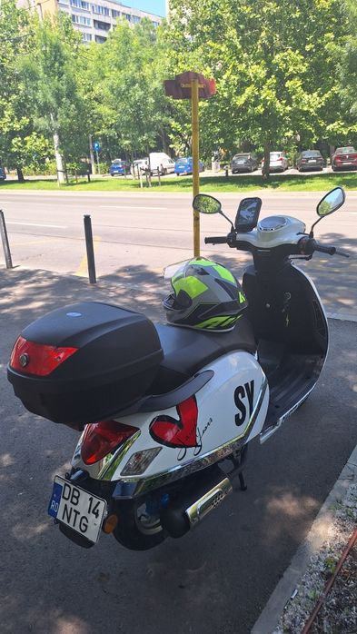 Scuter piaggio125cc