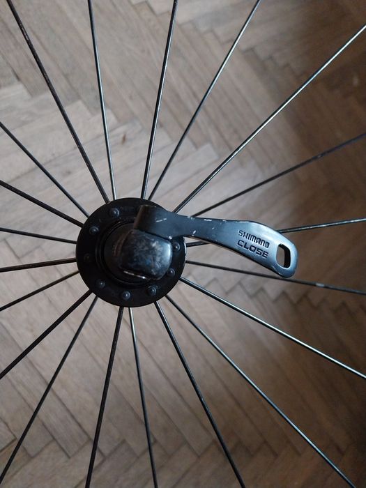 Roti R500, pinioane 105 Shimano, ghidon cursiera Promax, tija sa FSA