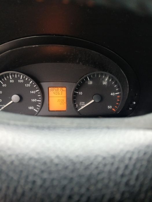 vând mercedes sprinter