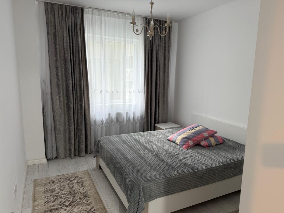 Apartament cu 2 camere si loc de parcare de inchiriat Sector 4