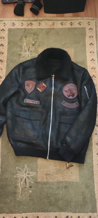 Geaca iarna aviator guler blana marimea L si XL noua calduroasa