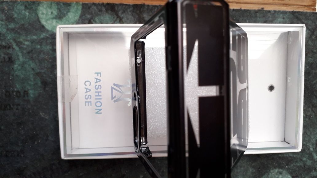 Нов Калъф за Samsung Z Flip 5
