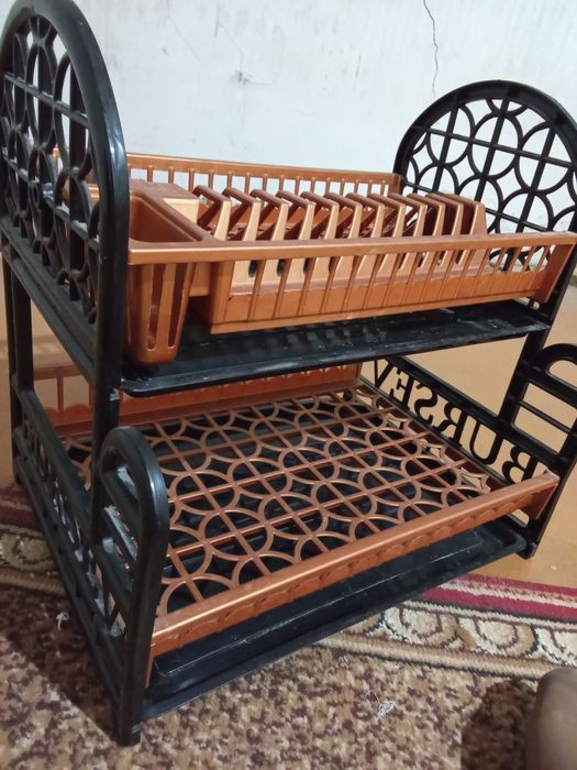 Продаю многоярусная отдельностоящая сушилка для посуды б/у