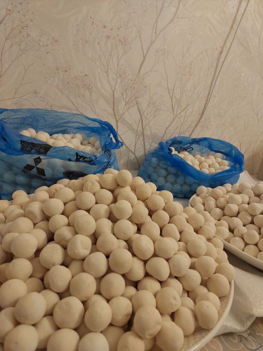 Сары май, құрт сатылады!