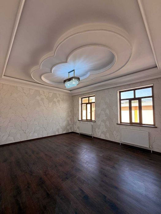 Уч кахрамон 3-сотик 5-хона ховли.