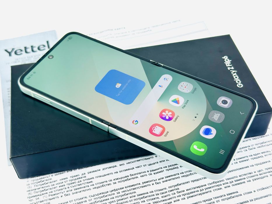 KATO НОВ! Samsung Galaxy Z Flip 6 5G 256GB 12RAM Mint 3г. Гаранция!