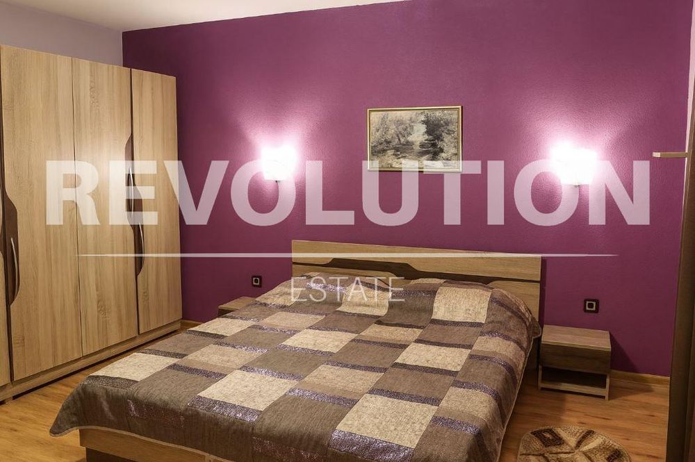 Етаж от къща в район извън Варна!