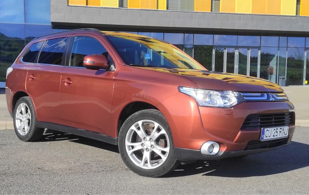 Mitsubishi Outlander 2012, 2,2TD, 4x4