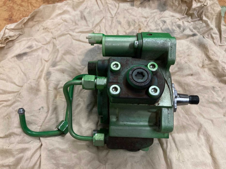 Горивонагнетателна помпа (ГНП) Denso HP4-0480 (RE543262) за John Deere