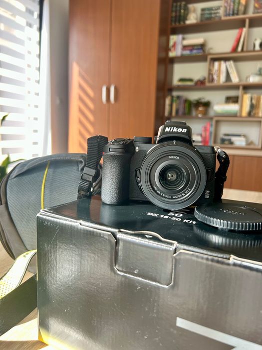 Kit Nikon Z50 - cu obiectiv NIKKOR Z DX 16-50mm f/3.5-6.3 VR