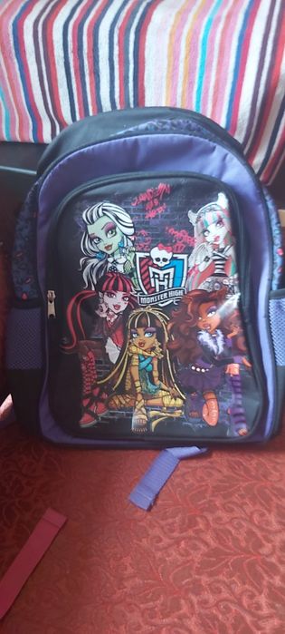 Ghiozdan Monster High