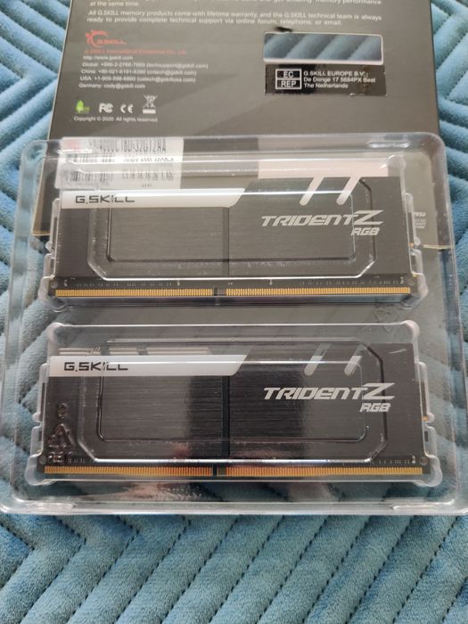 Продавам G.Skill DDR4 4000 2X16