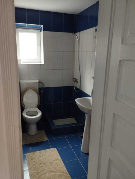 Casa de vânzare, zona centrala & spatiu comercial inclus