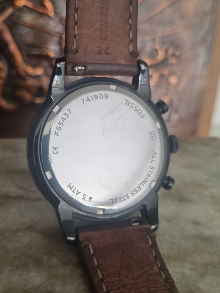 Часовник Fossil FS5437