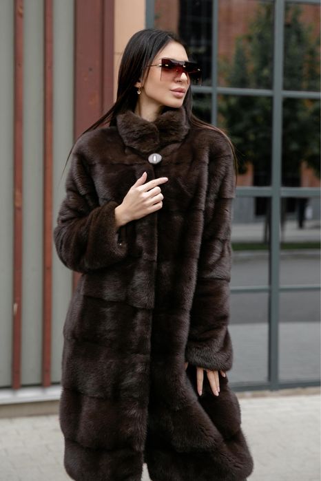 Продам норковую шубку