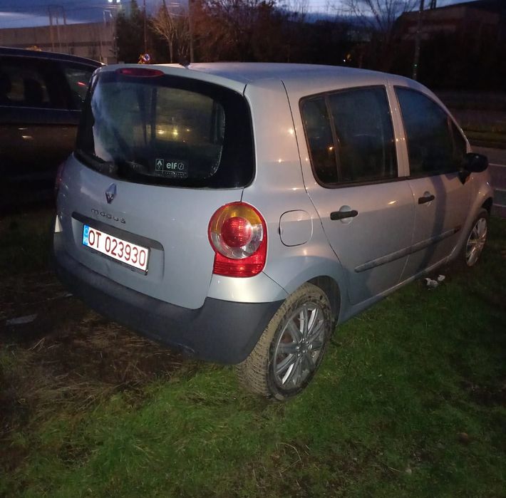 Renault Modus 12 benzina patru pistoane nr. rosii valabile 90 zile