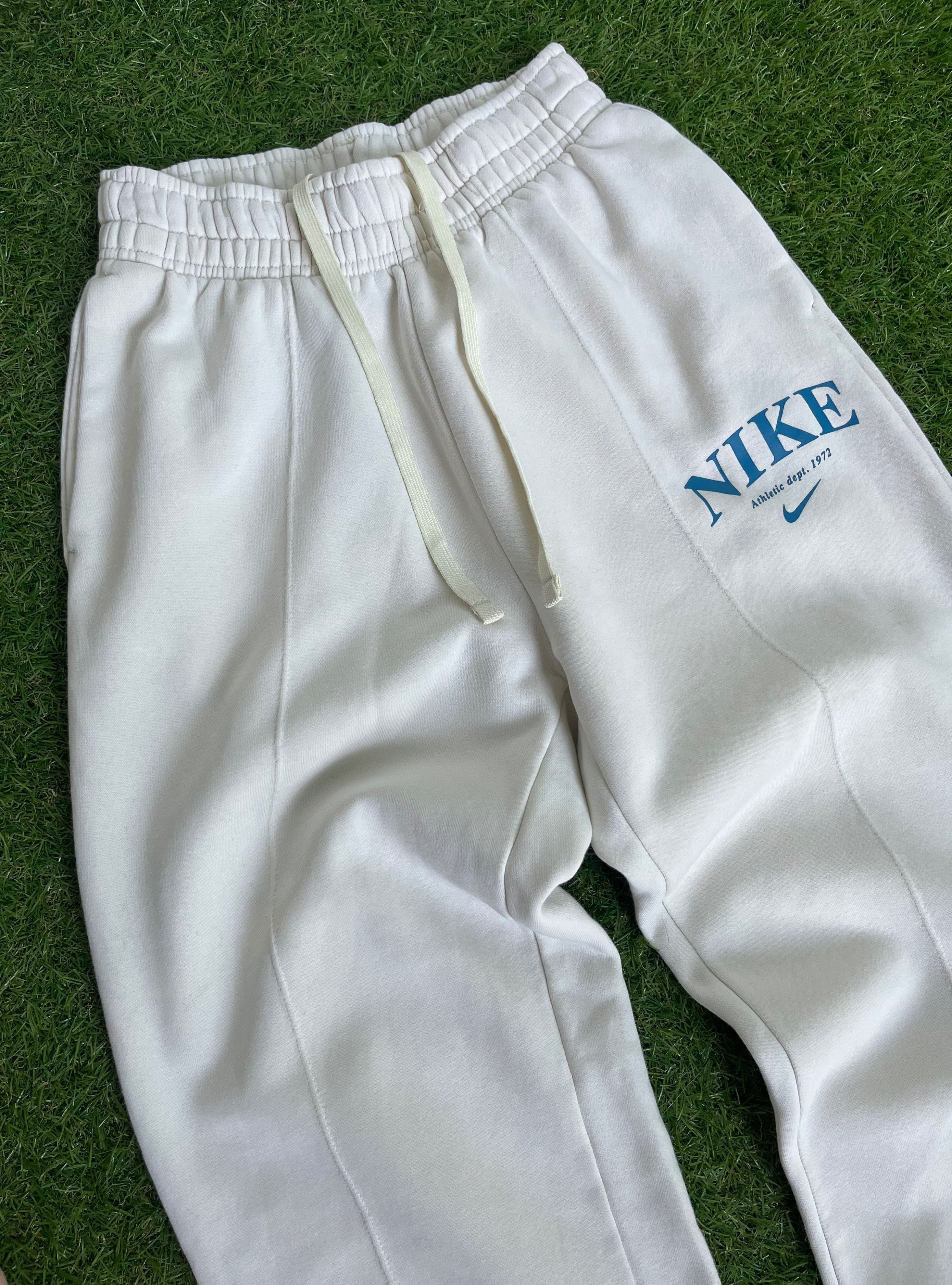 Дамски екип : Nike Essential Retro Fleece Quarter Zip Tracksuit XS