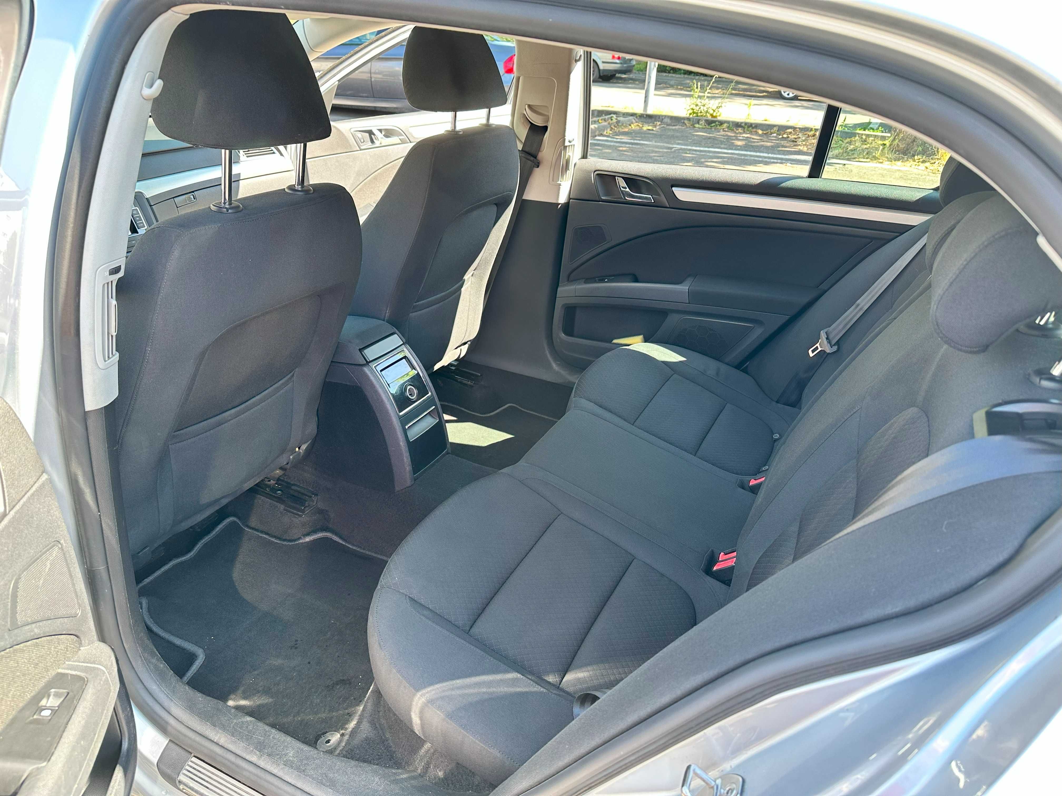 Skoda Superb  1.6 TDI 2014 Model Facelift