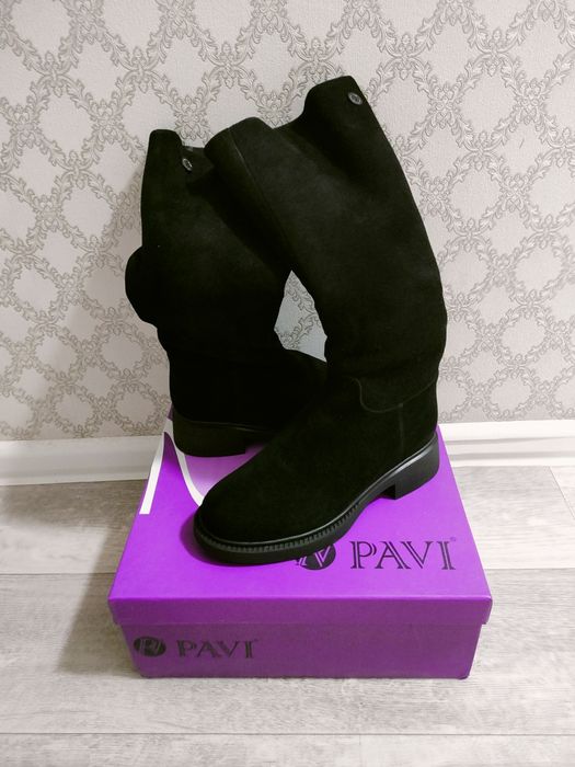 Продам новые зимние сапоги