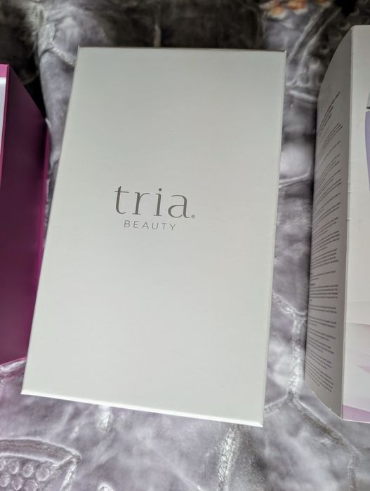 Aparat laser ingrijire faciala Tria Beauty Age Defying