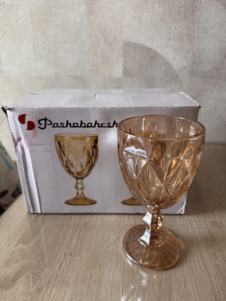 Бокалы стеклянные (новые)