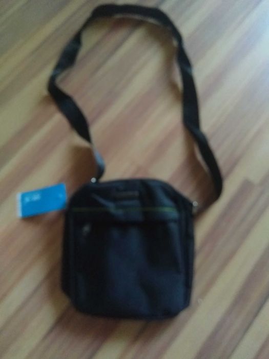 Мъжка чанта Нова с етикет черна