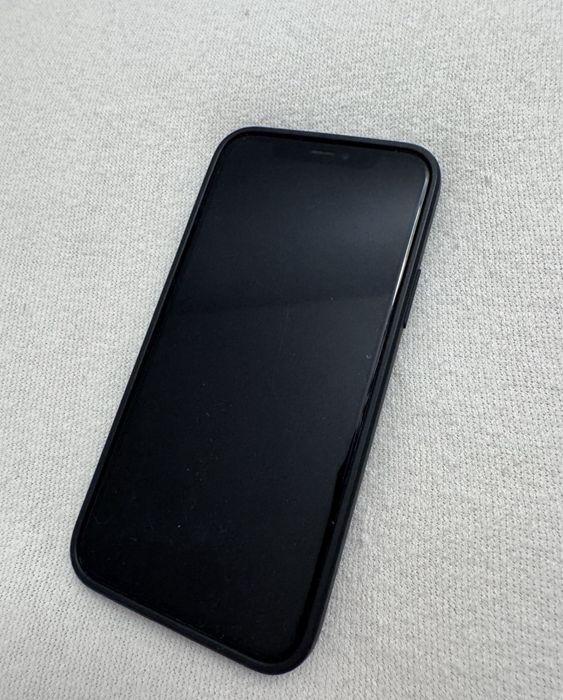 iPhone 11 Pro / 256 GB / 100% viata Bateriei