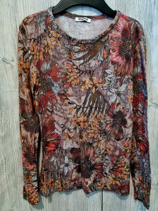 Блузи на българската фирма Daphne