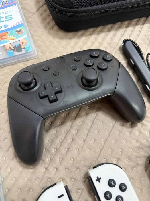 Nintendo Switch Oled cu toate accesoriile