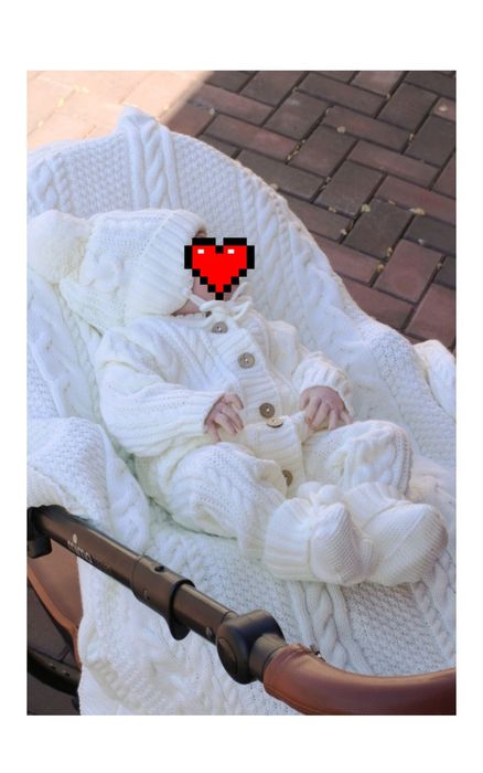 Вязаный комплект