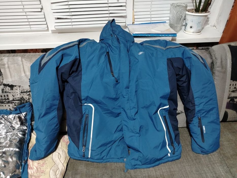 Горнолыжный костюм