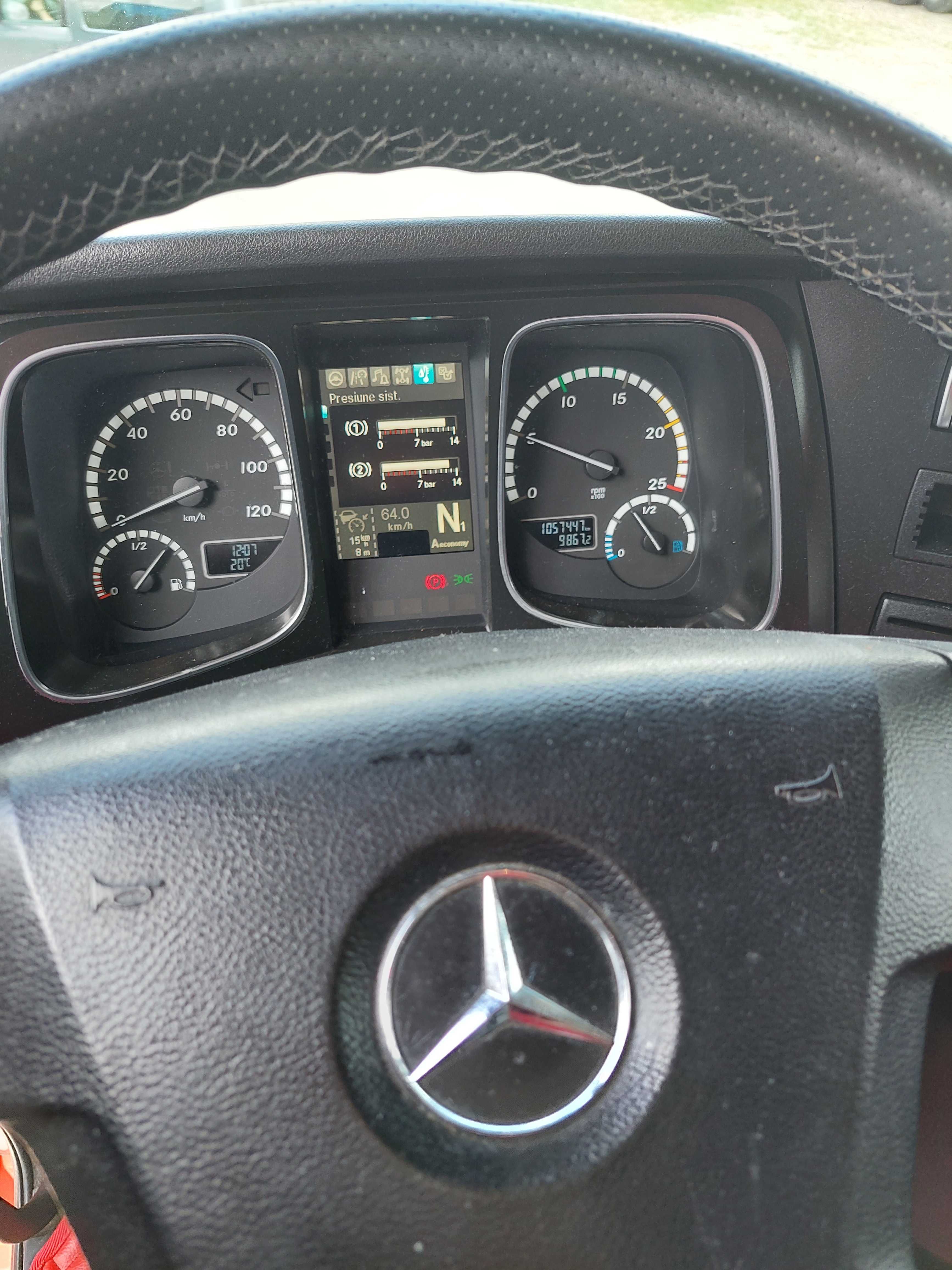 Vand Mercedes Benz Actros 1845