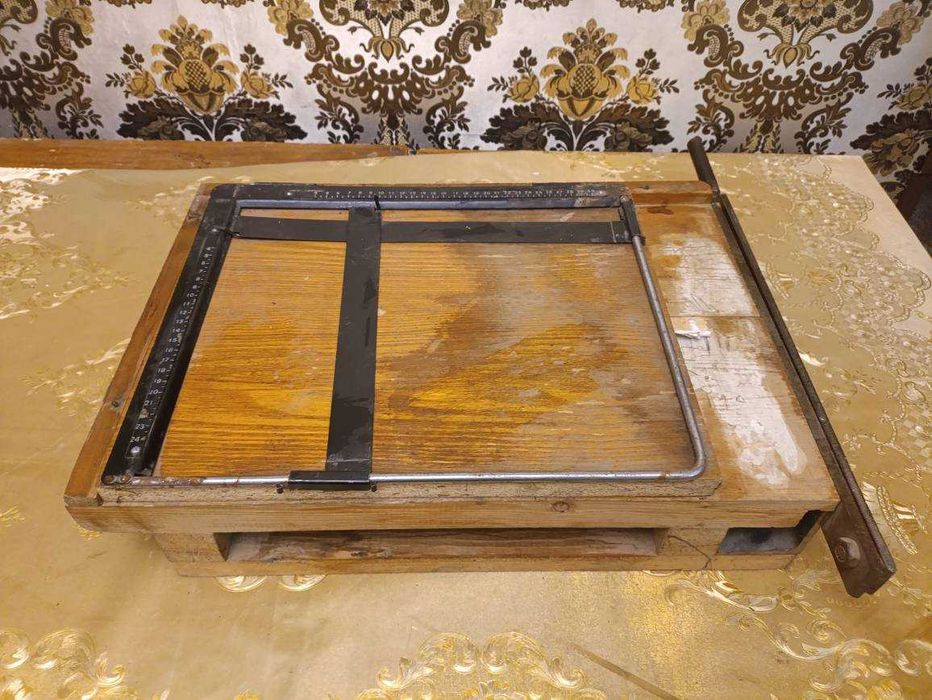 Фотоувеличитель УПА-5М. Кадрирующая рамка. Фотоплёнка Свема 64.