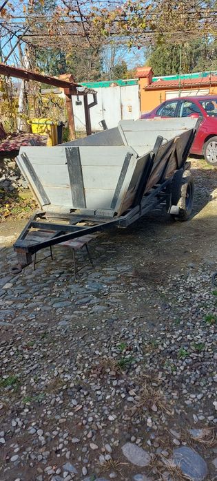 Remorca tractor de vânzare