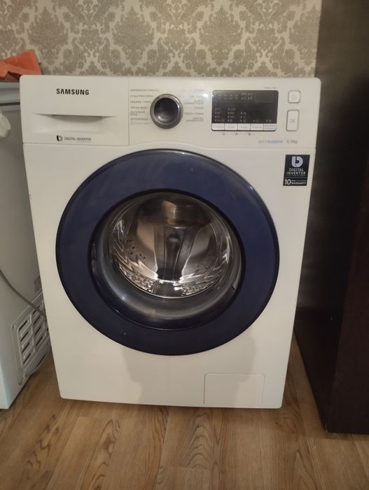 Продаю стиральную машину