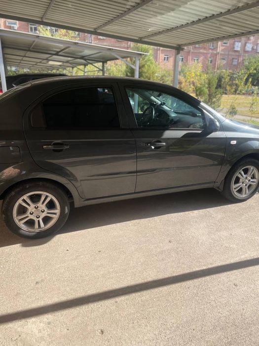 Ravon R3 Nexia3 sotiladi moshina ozimmiki