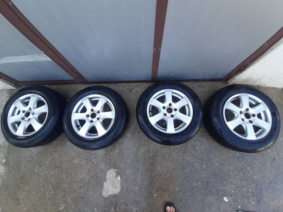 Jante Volkswagen cu anvelope iarna  195/65/15