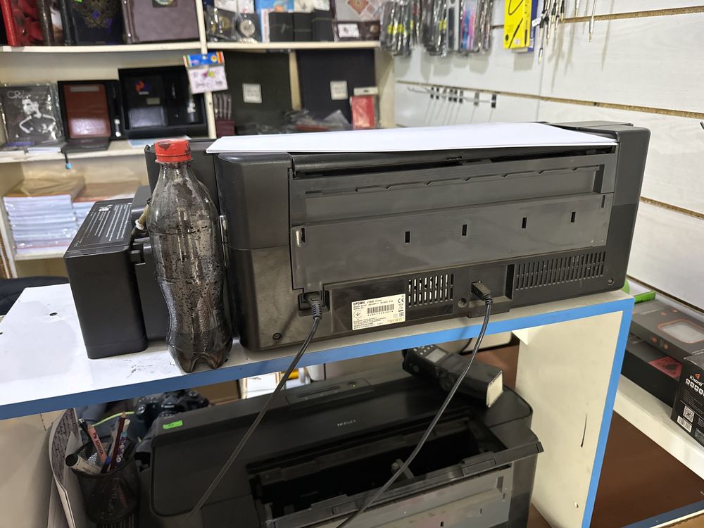 Срочно продам принтер epson l1800