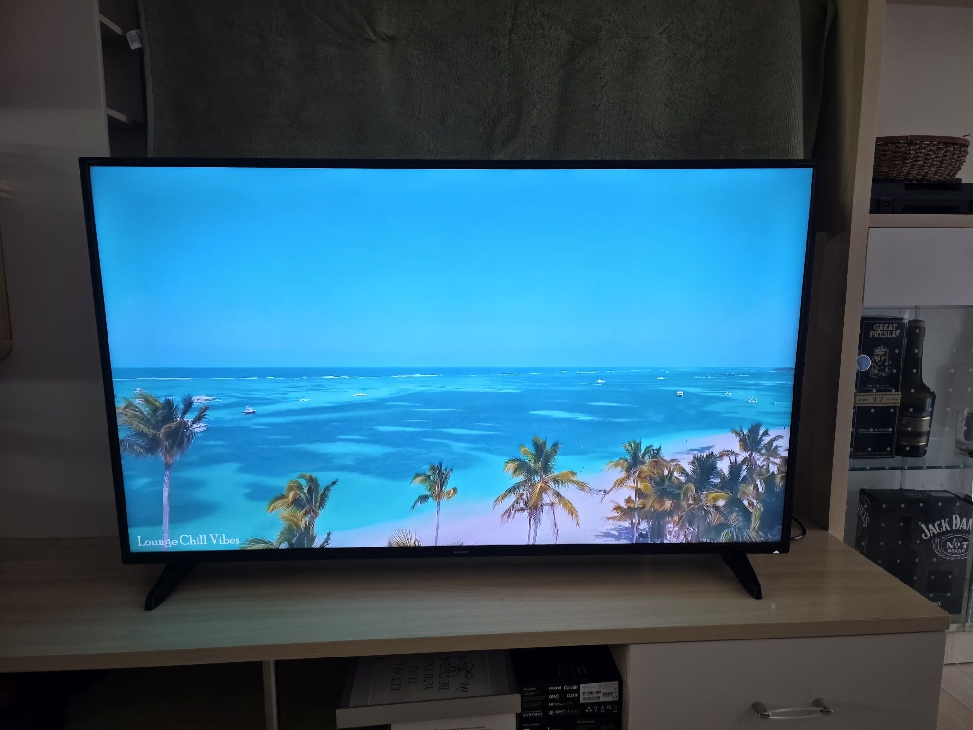 50" телевизор Smart Sharp LC-​50UI7222E 4k