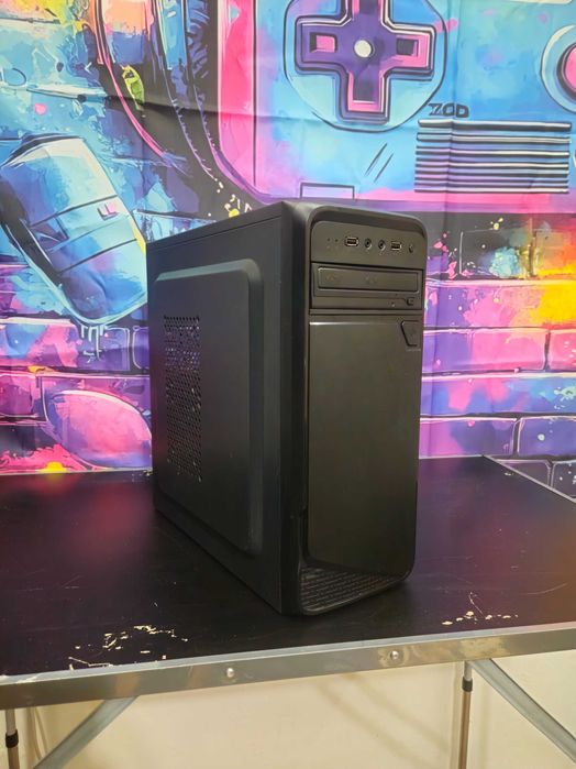 Настолен компютър с добри характеристики! Гаранция 6м