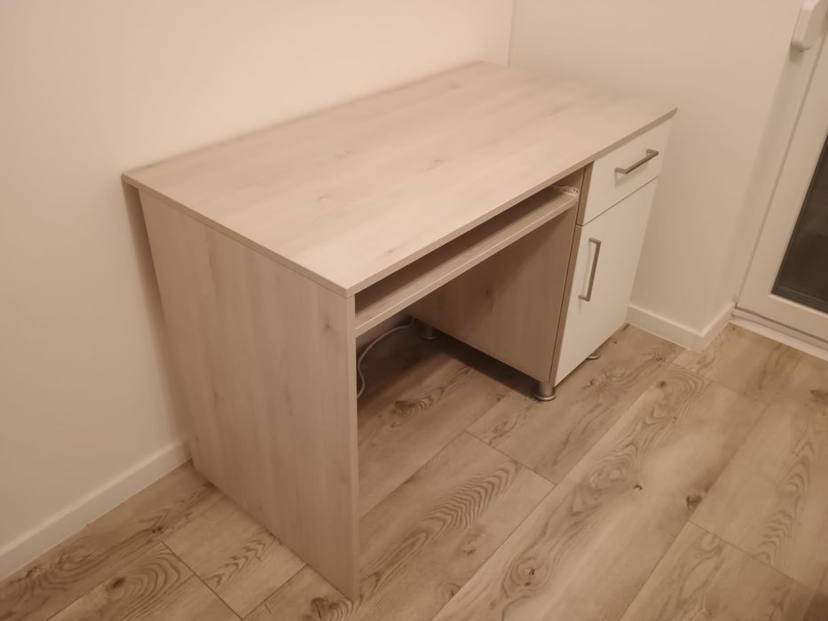 Vand Birou pal egger - dezasmblat, doar ridicare de la adresa