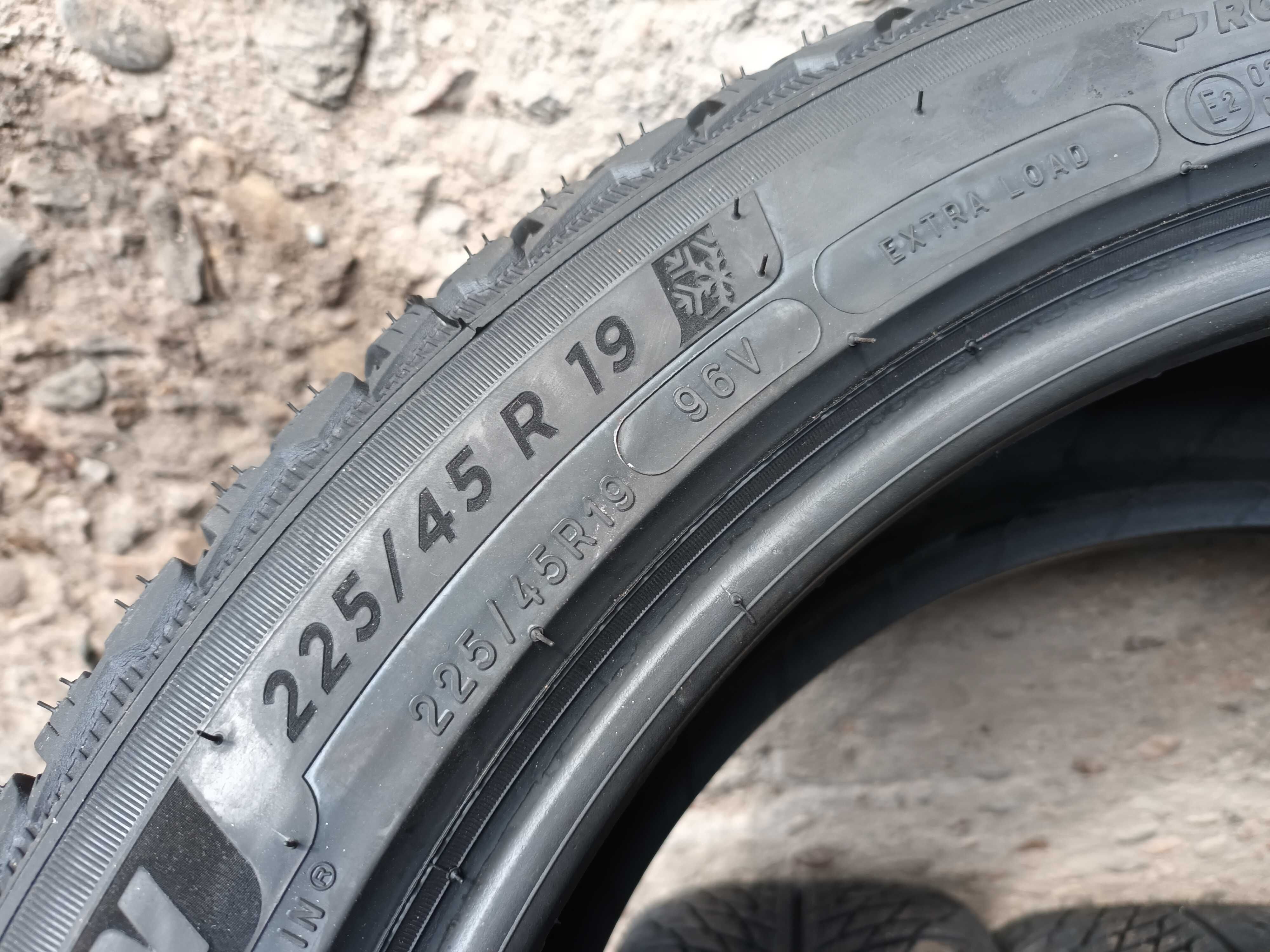 4 Нови зимни гуми 225/45 R19 Michelin Pilot Alpin 5 96V made in France