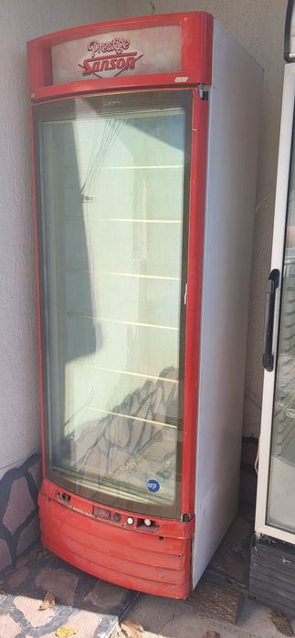 Вертикален фризер