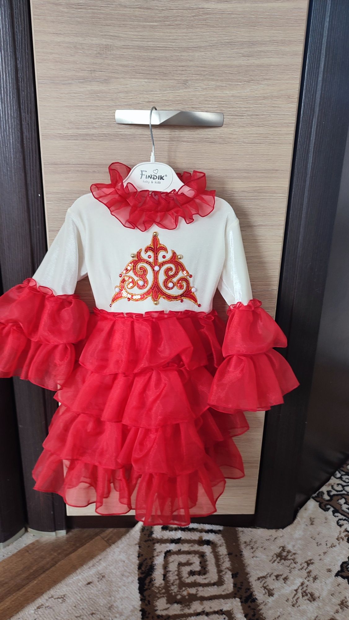 Казахское традиционное платье