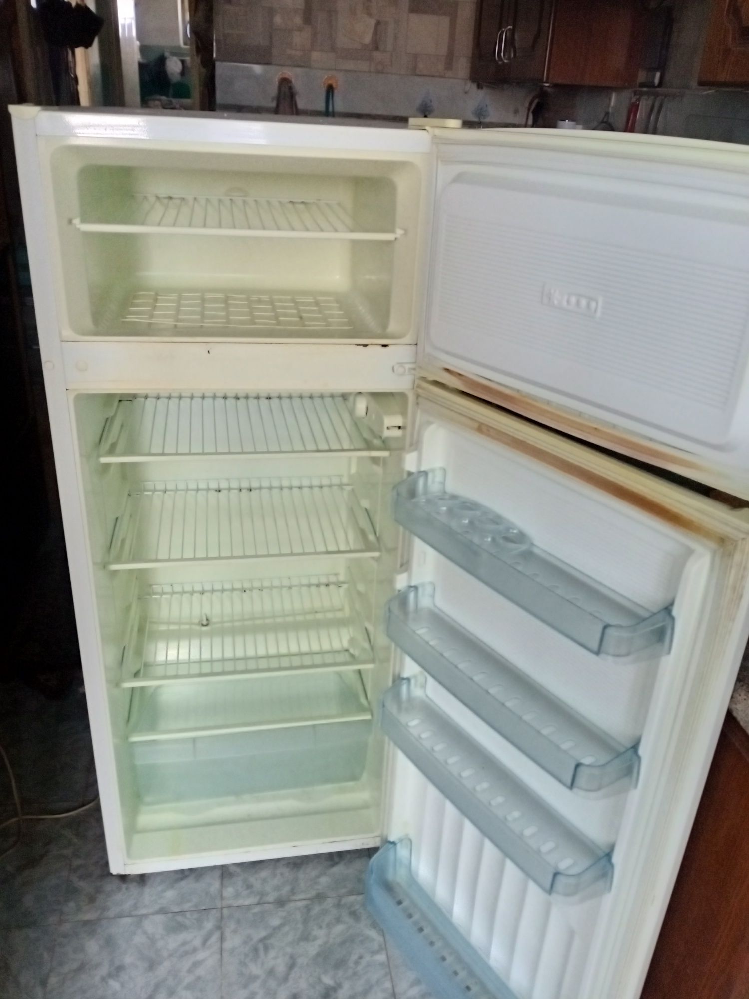 Холодильник "nord"двухкамерный.