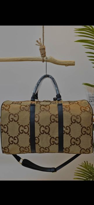 Geantă Gucci. model 2026