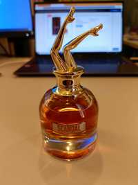 Apa de parfum Scandal - Jean Paul Gaultier 50 ml