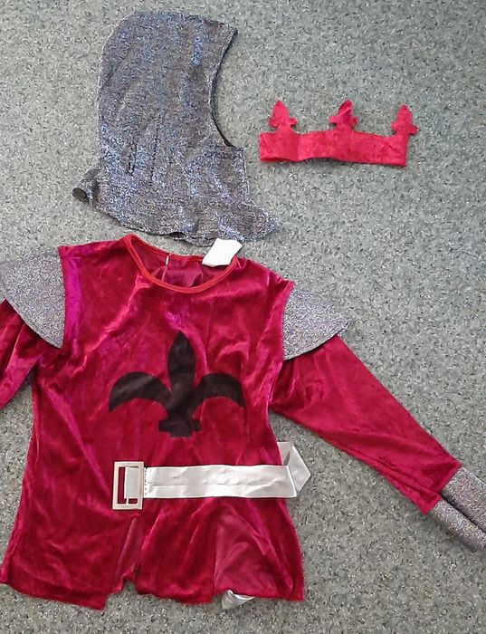 Продам костюм рыцаря