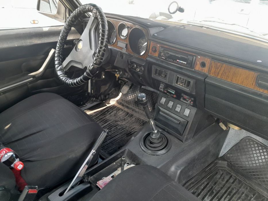 Gaz Volga 3102 . Газ Волга 3102 .
